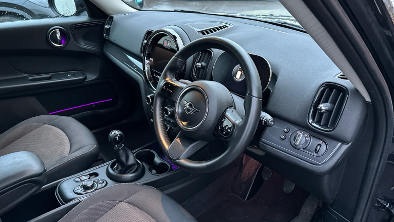 MINI Countryman 1.5 Cooper Classic 5dr Auto [Comfort/Nav+ Pack] Petrol Hatchback